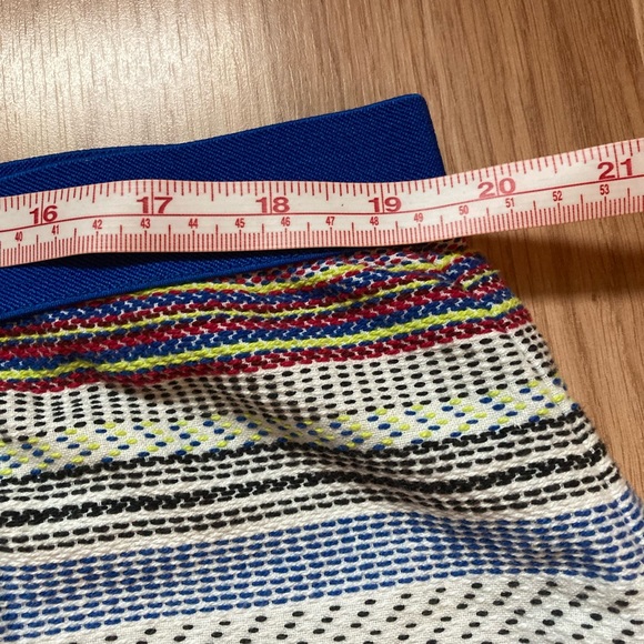 Colorful Gap mini skirt - Picture 4 of 6